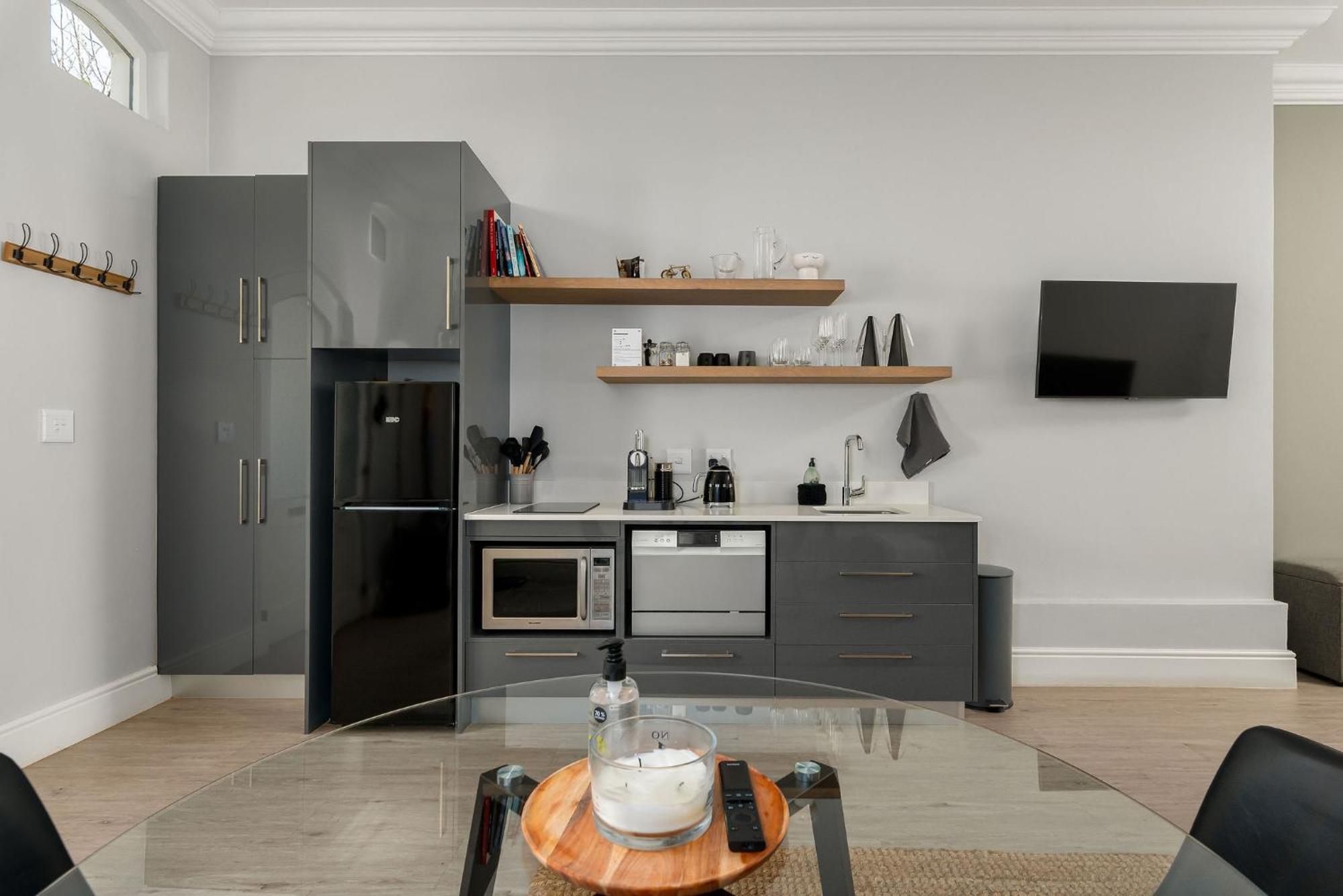 Apartment Luxury Getaway Next To Winetram *